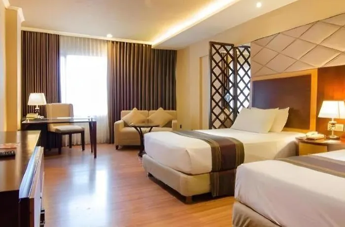 Regent's Park At KayutanganHotel Malang